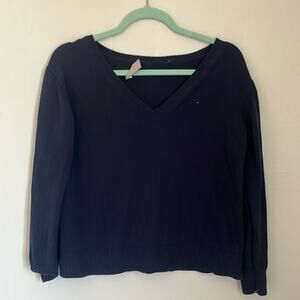 Everlane knit sweater. Size XS